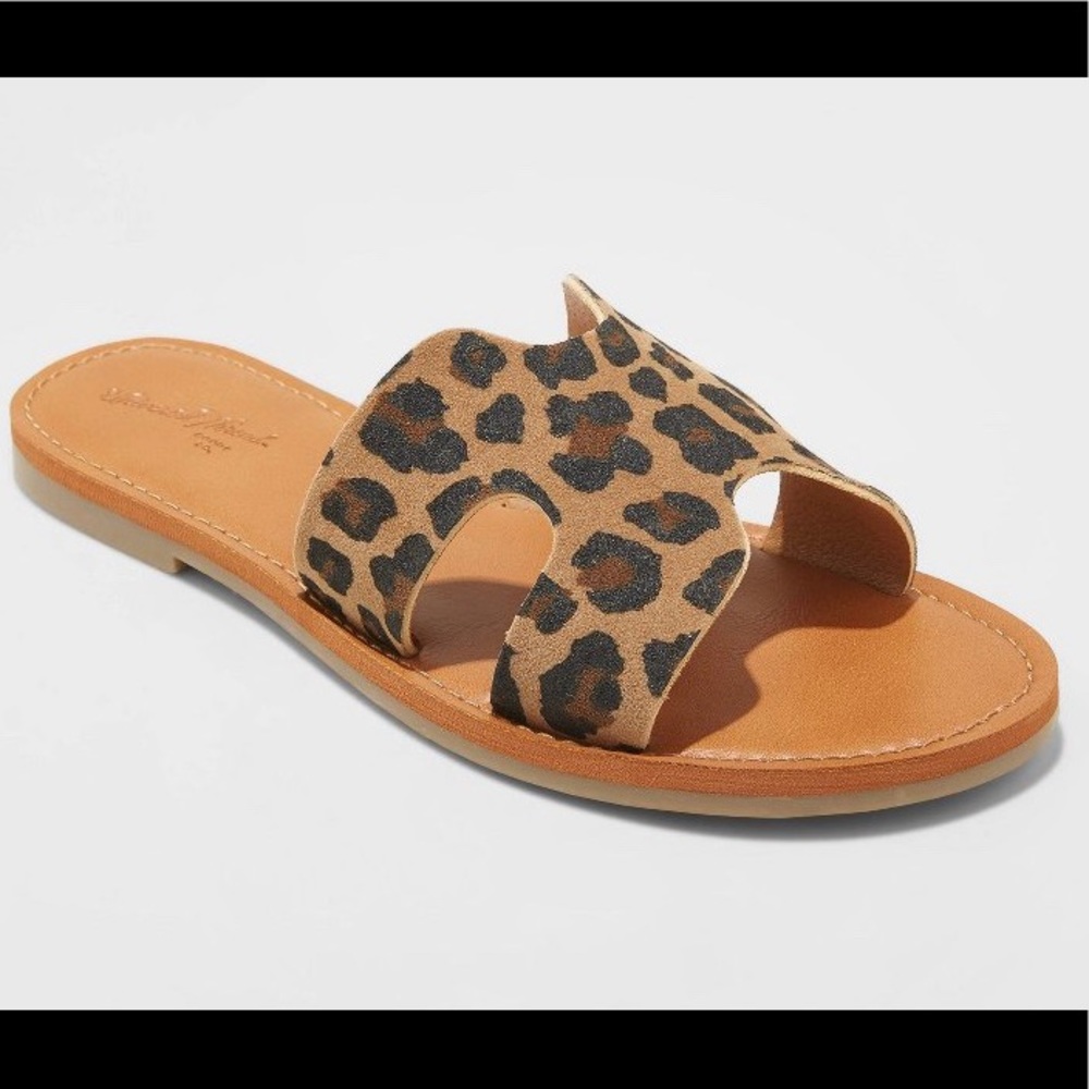 Leopard print slide sandals
